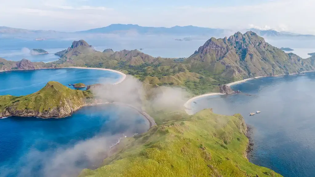 Riley Phinisi 3D2N Komodo Itinerary from Labuan Bajo